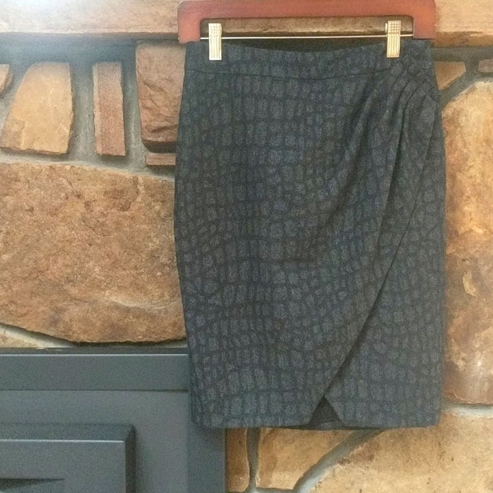Karen Millen wool blend skirt, size 4